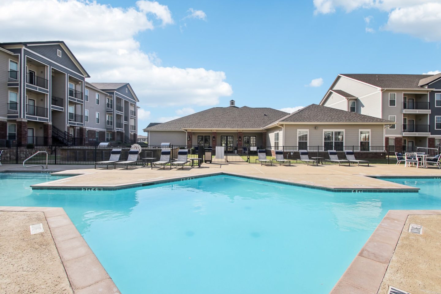 The Flats at MacArthur Image 32