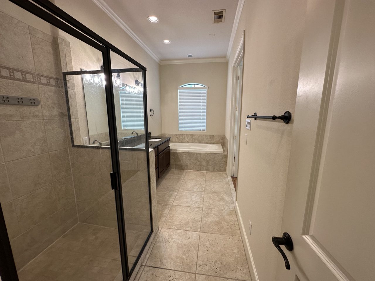 Beverly Hill Patio Homes Image 9