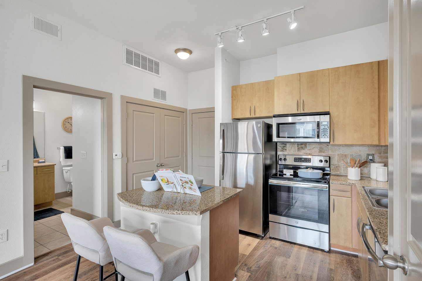 West 18th Lofts Image 38