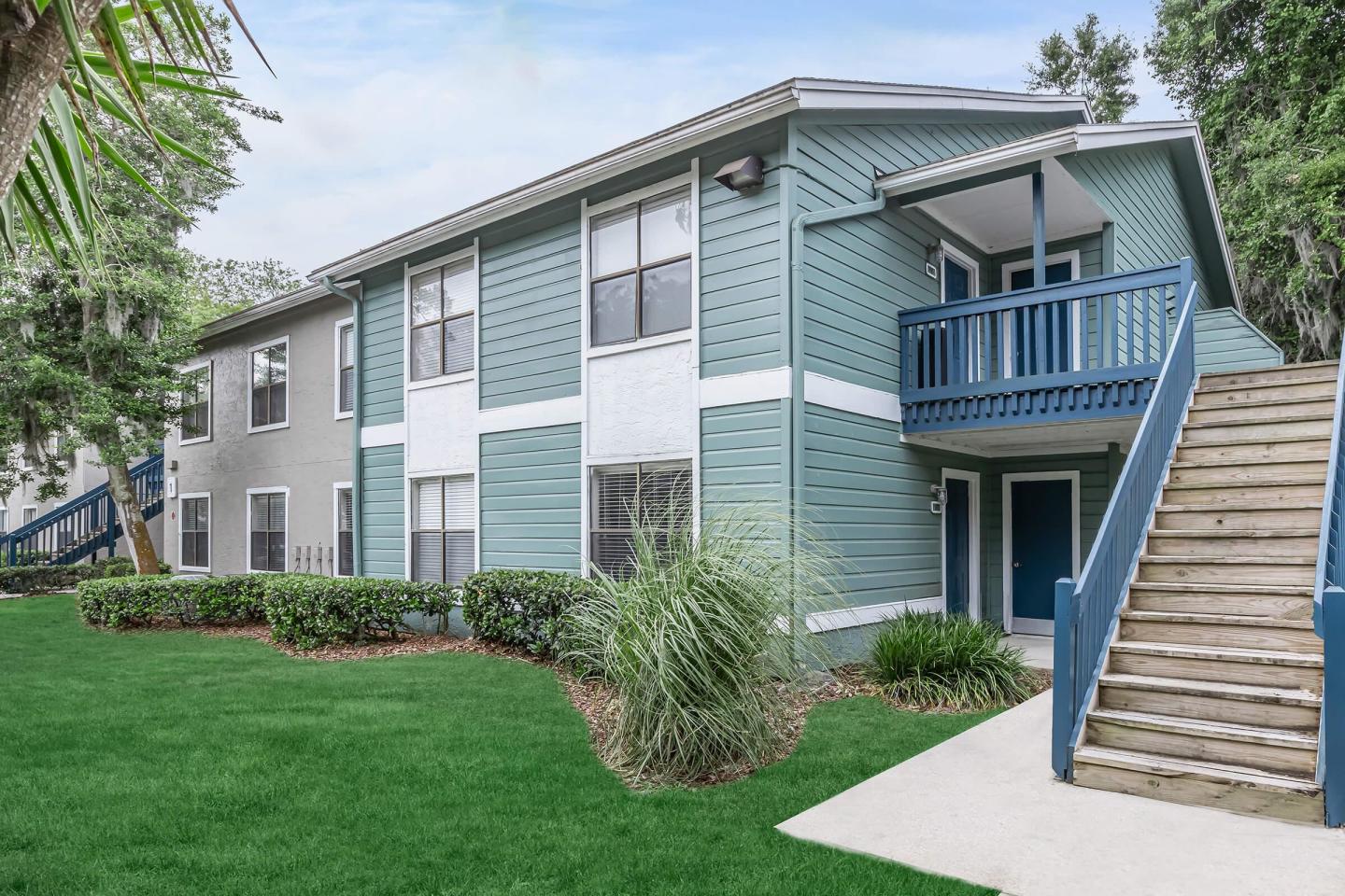 33 East Atlantic Beach Image 30