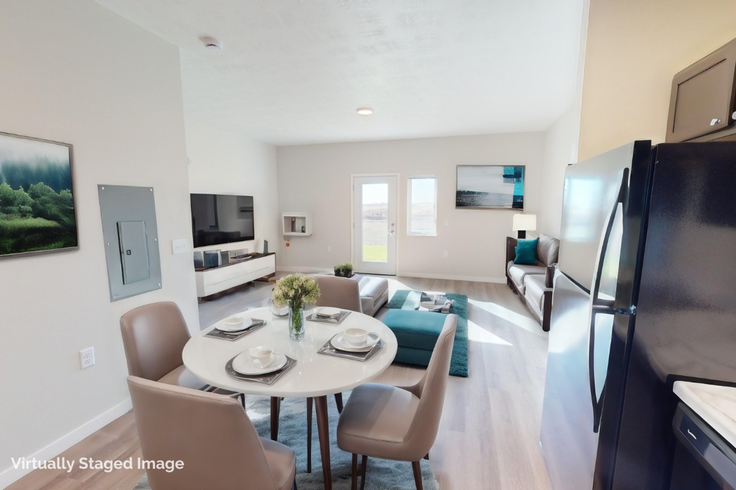 Maple Pass Apartments & Townhomes Image 3
