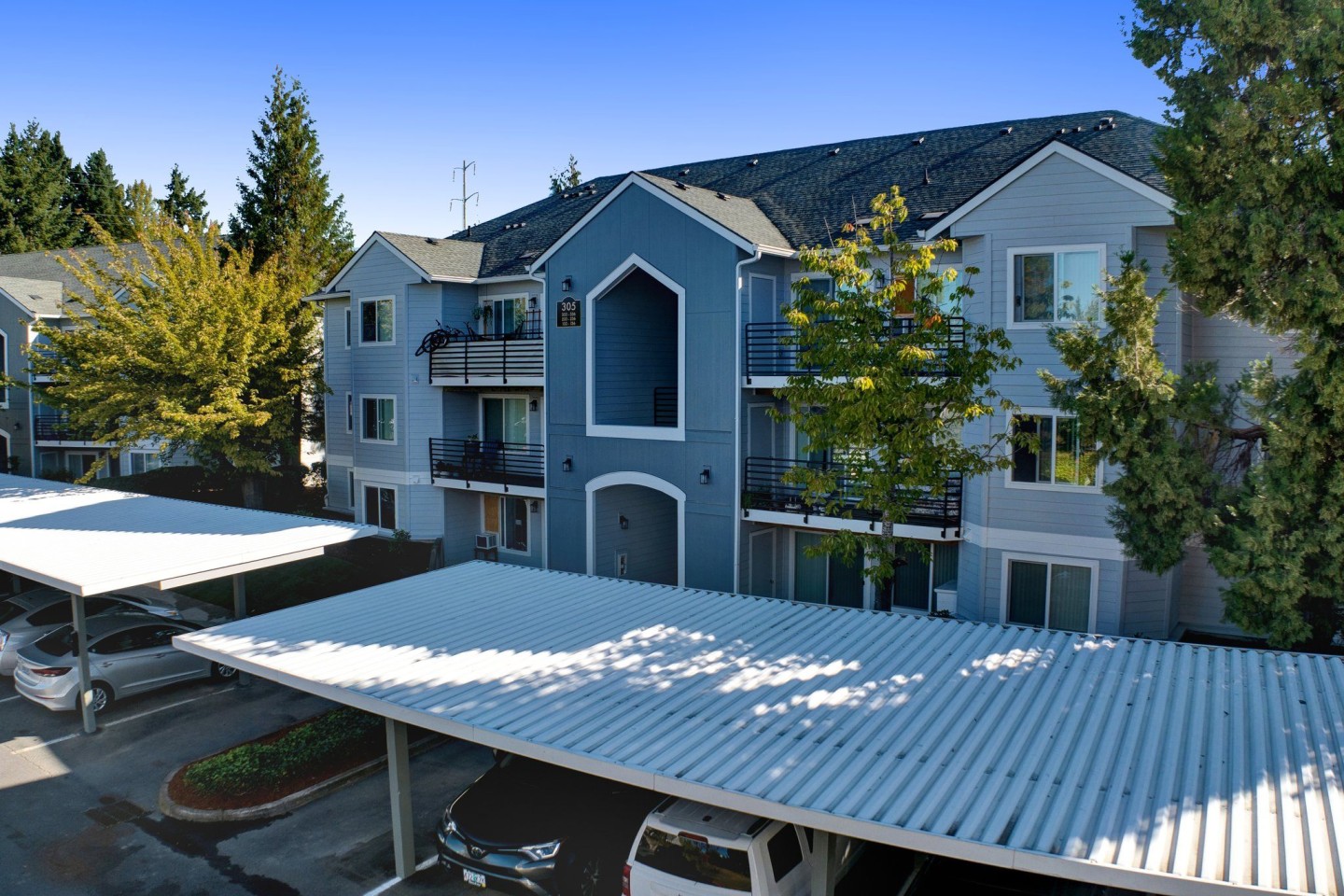 Quatama Village Apartments Image 18