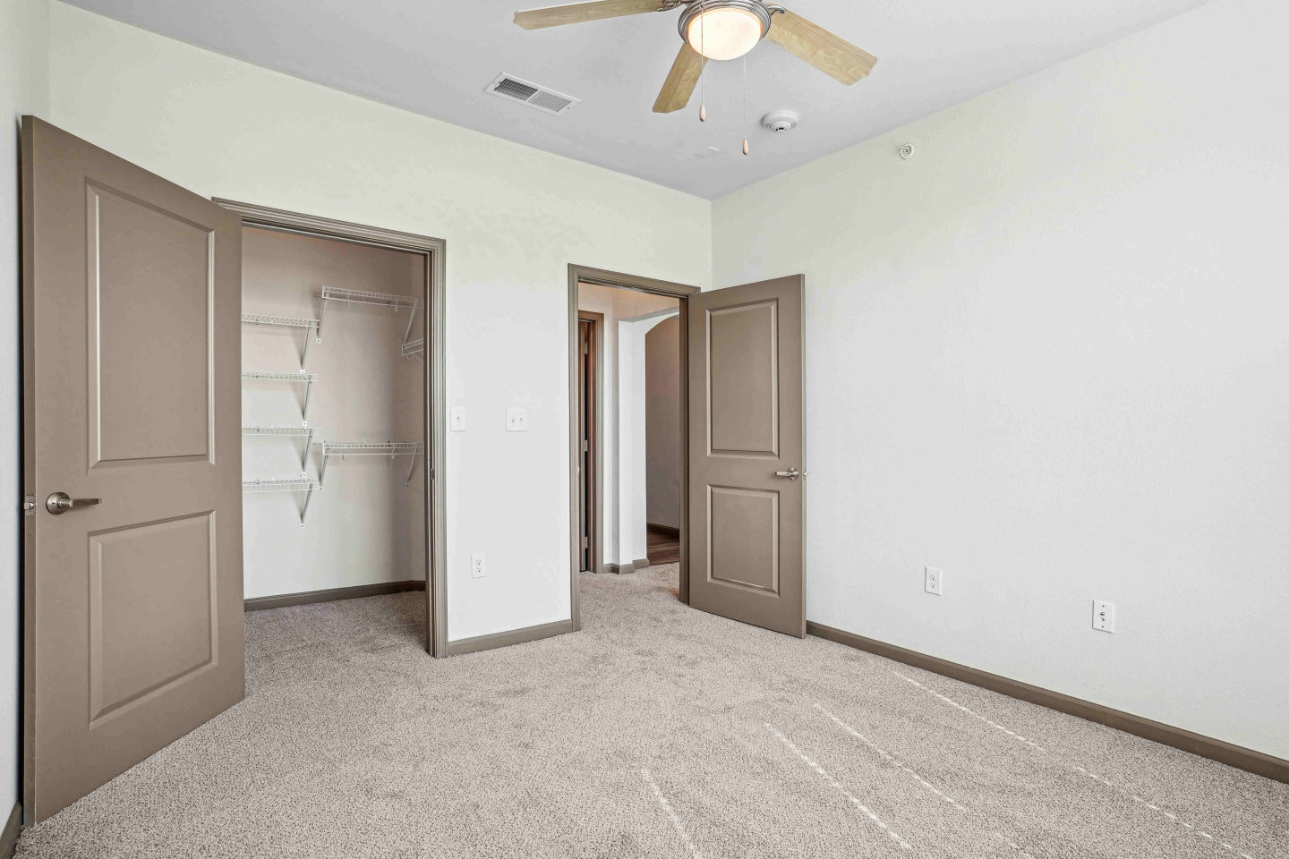 Parc at Bentonville Luxury Apartments Image 18