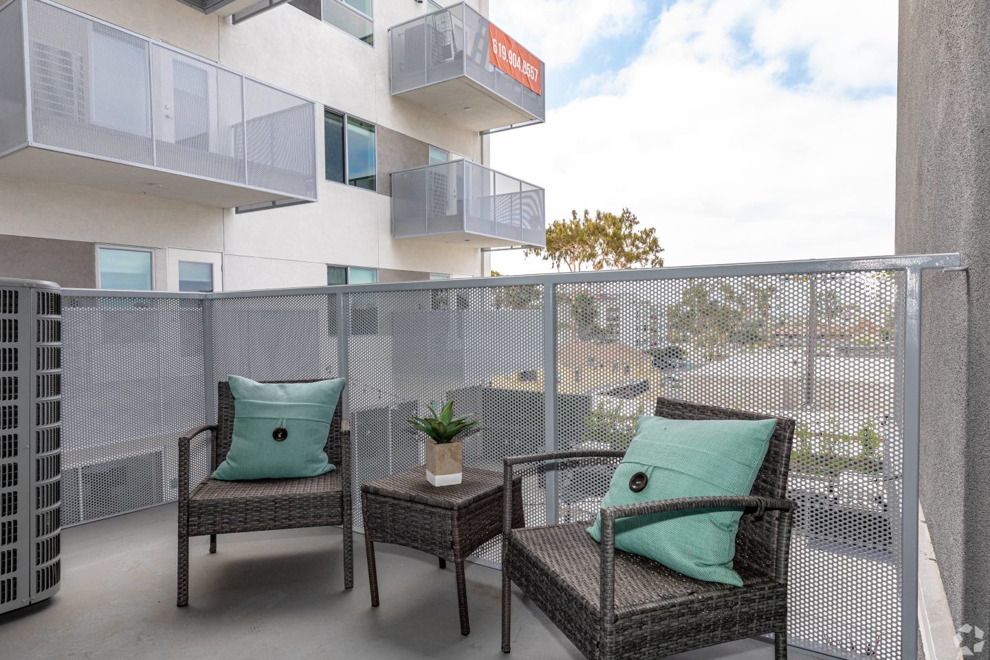Ollie North Park Lofts Image 26