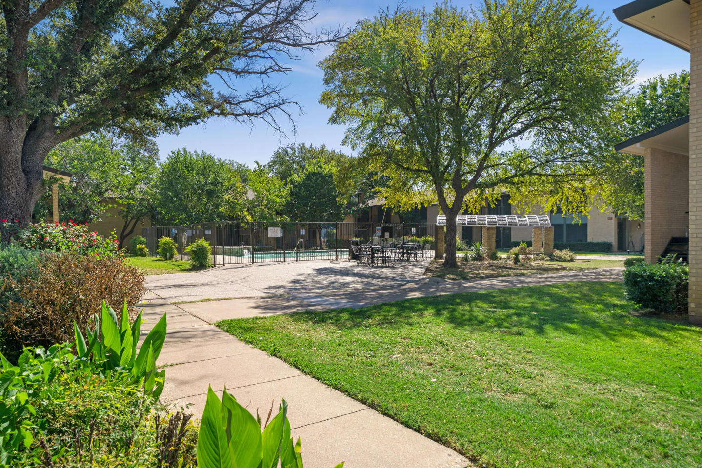 Casita Grove Image 22