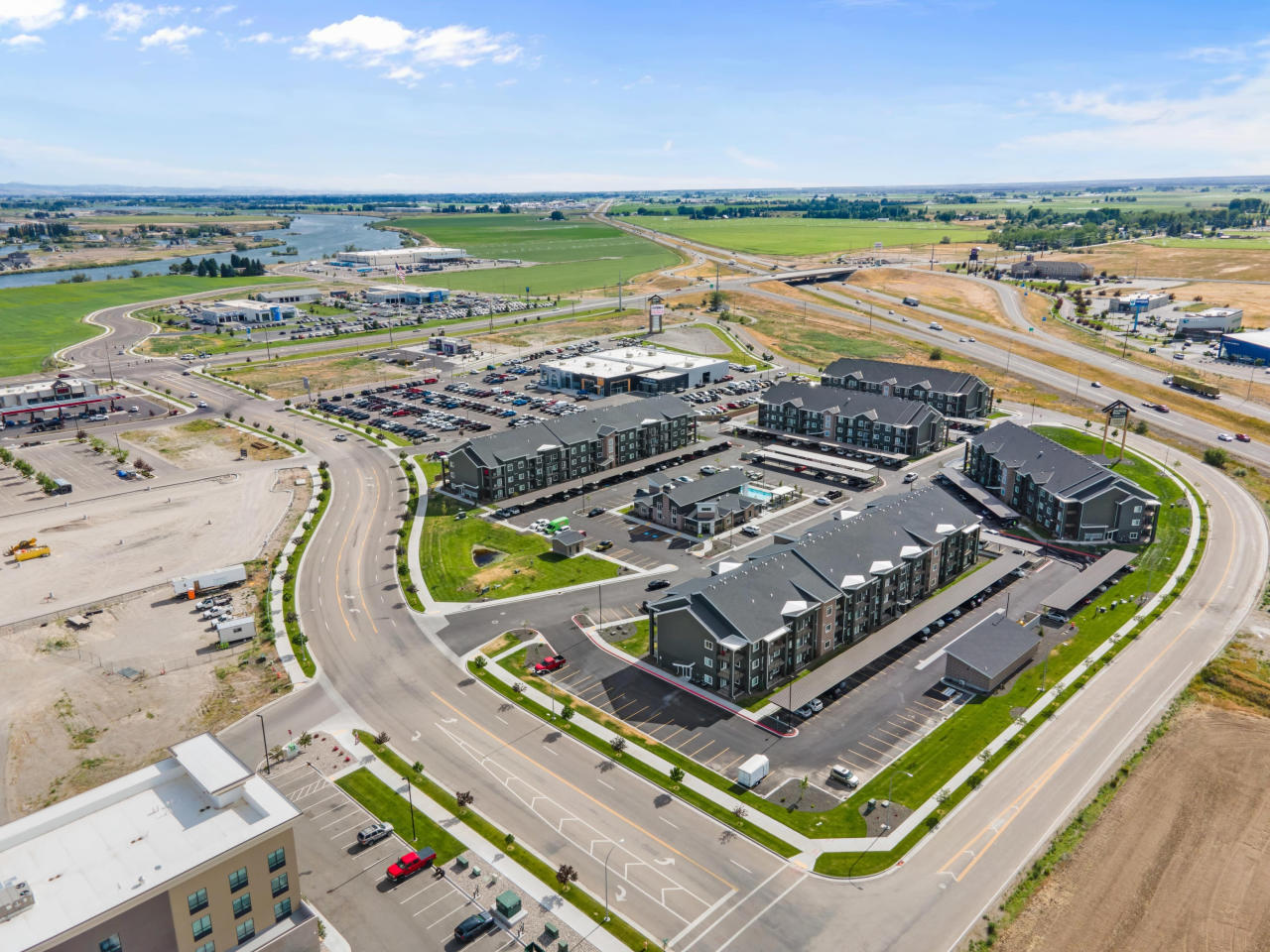 Pioneer Crossing Apartments Image 7