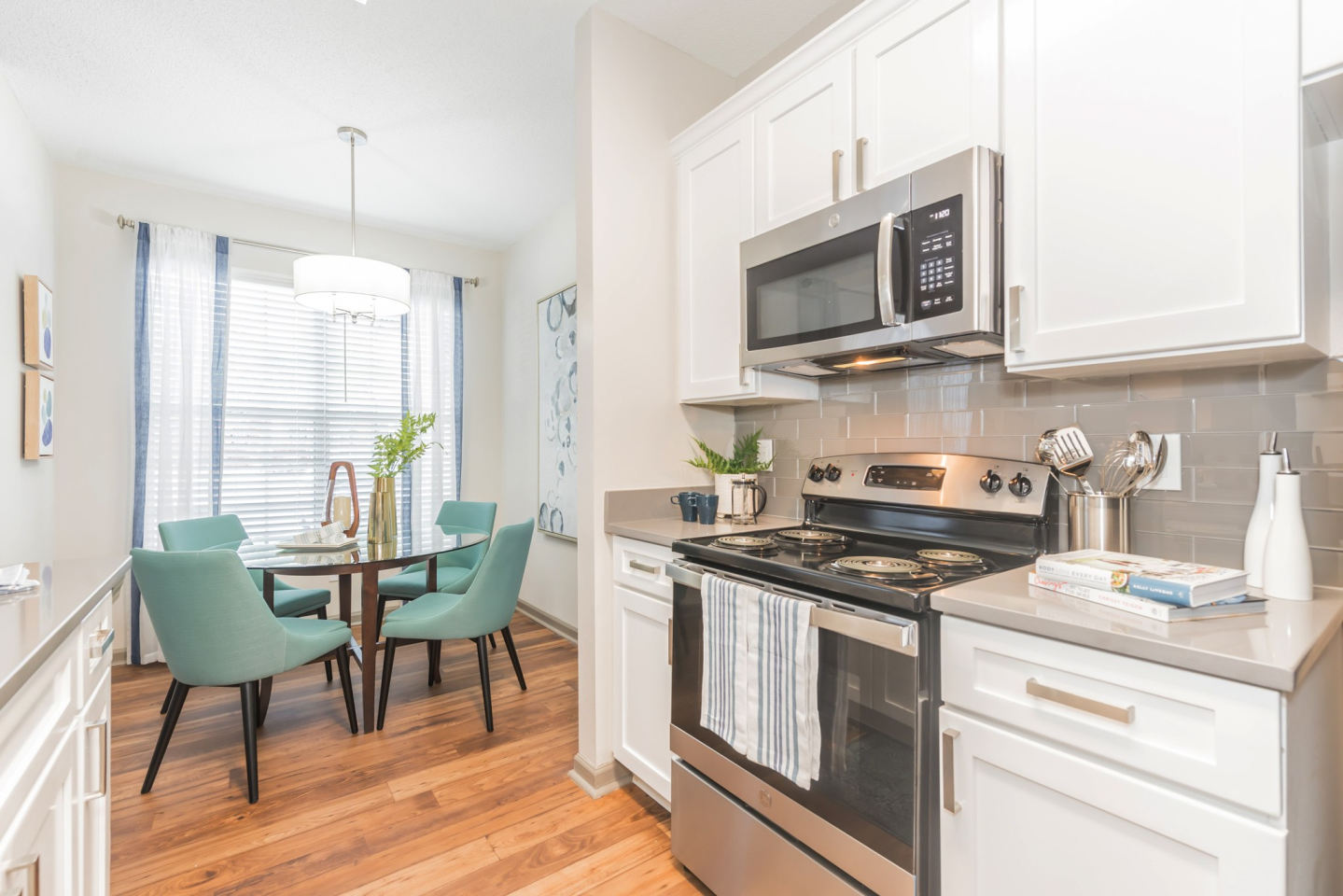 Vantage at Wildewood Apartment Homes Image 7