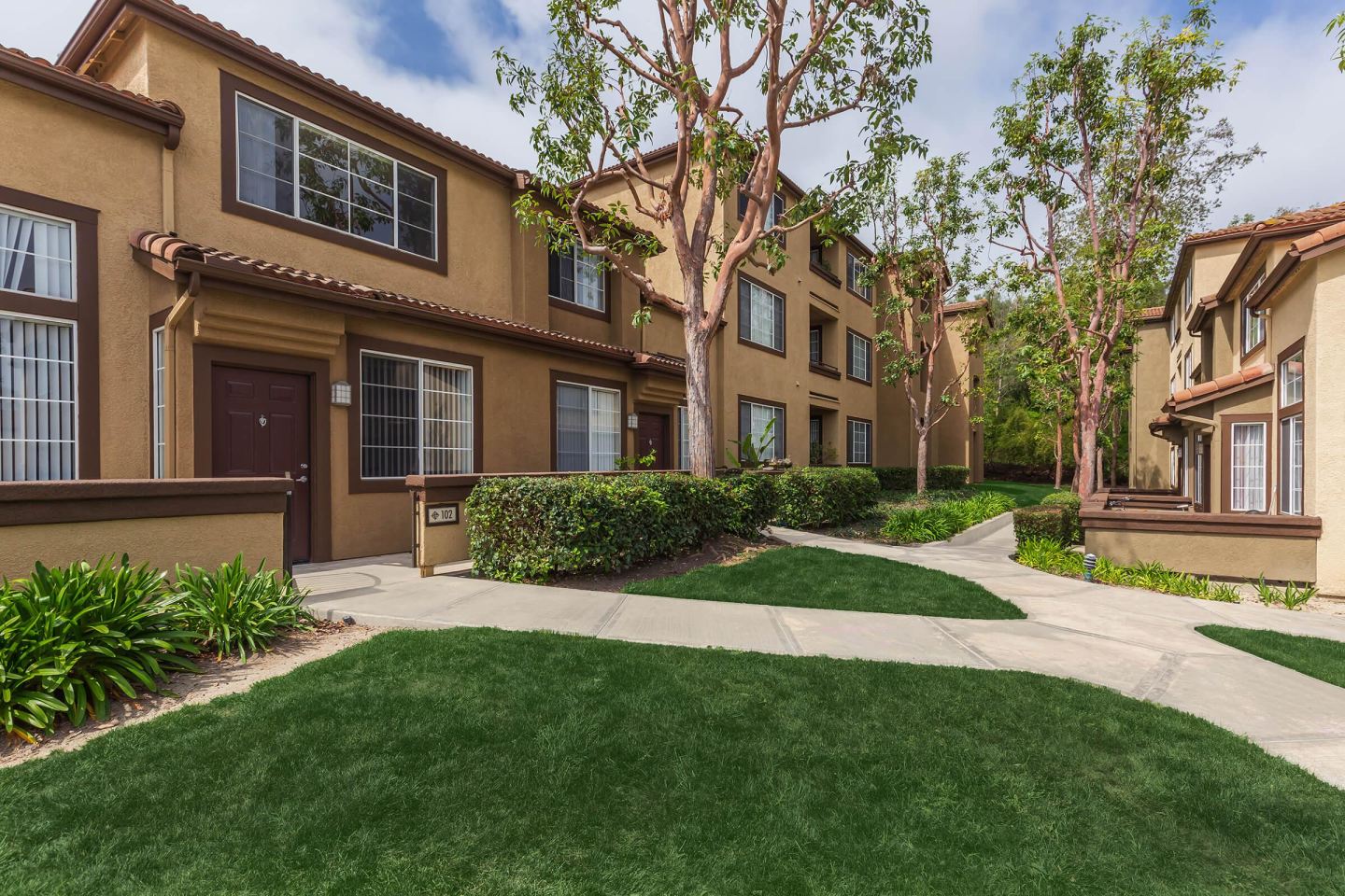 Wood Canyon Villa Apartment Homes Image 16