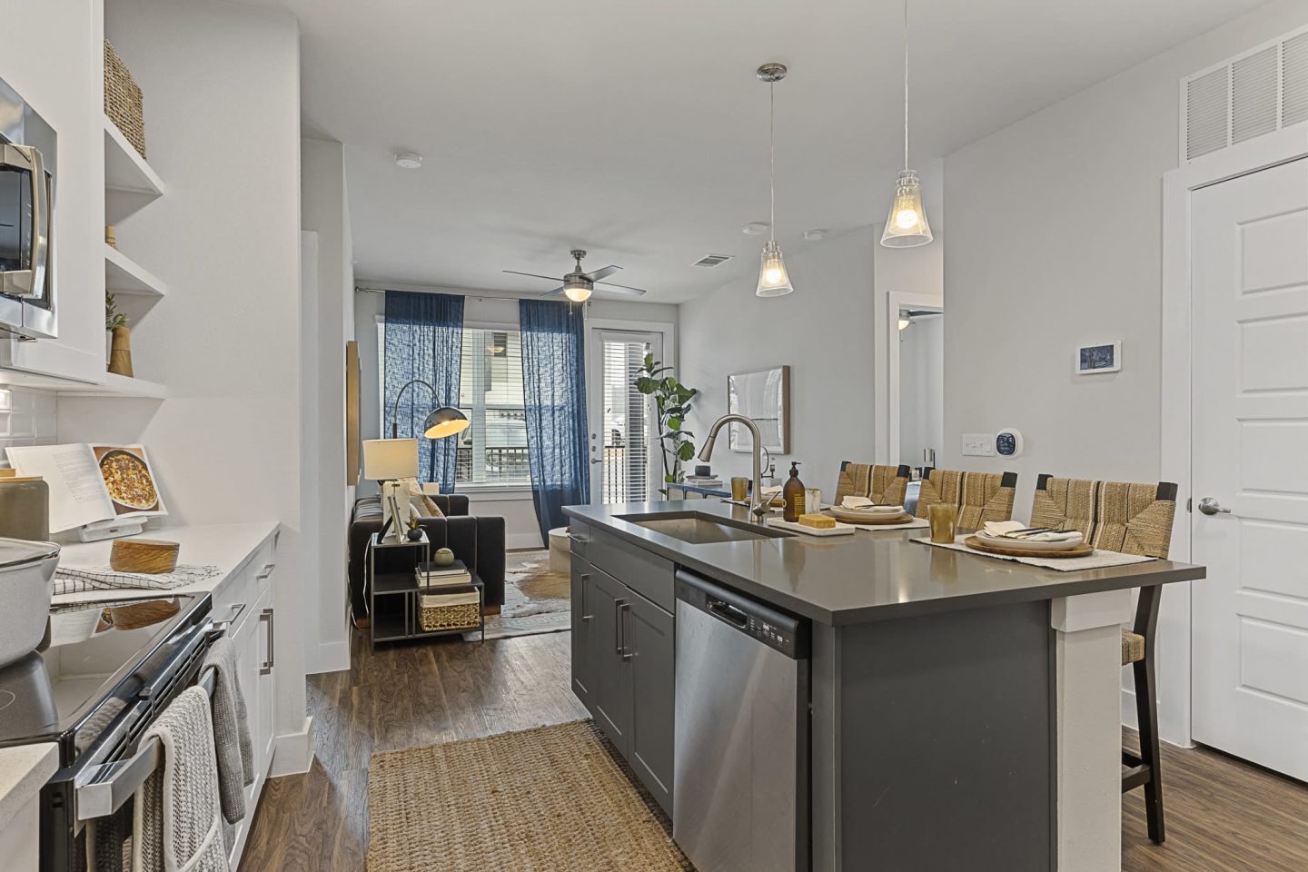 La Tierna Apartments Image 8