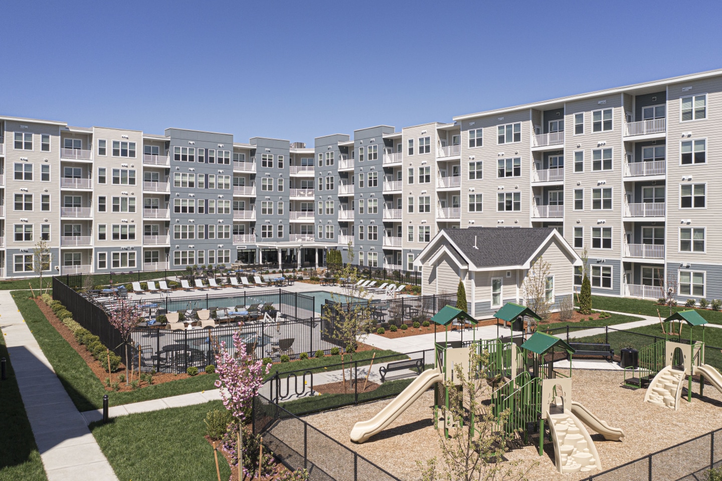 Viva Lakeshore Image 4