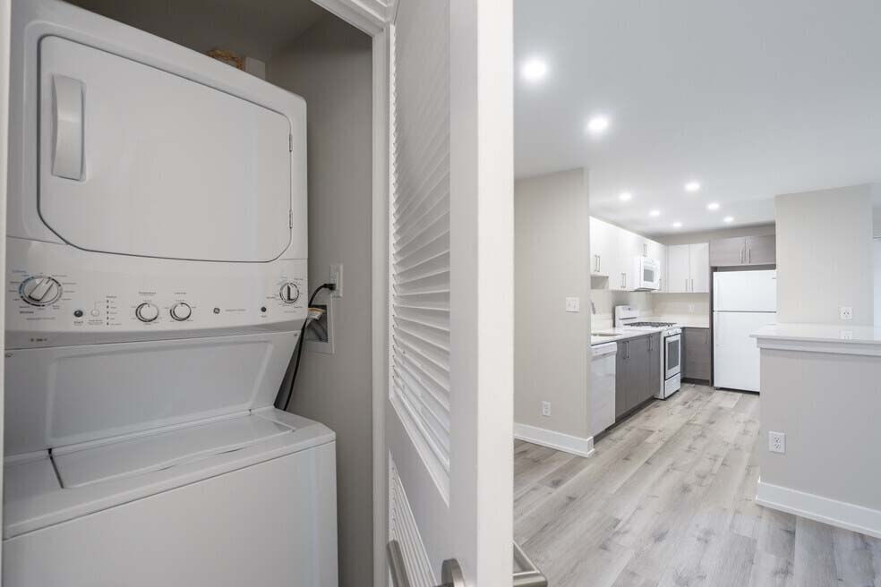Thorn Flats Image 34