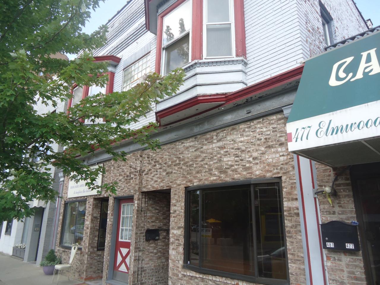 Residences At 471 Elmwood Ave Image 1