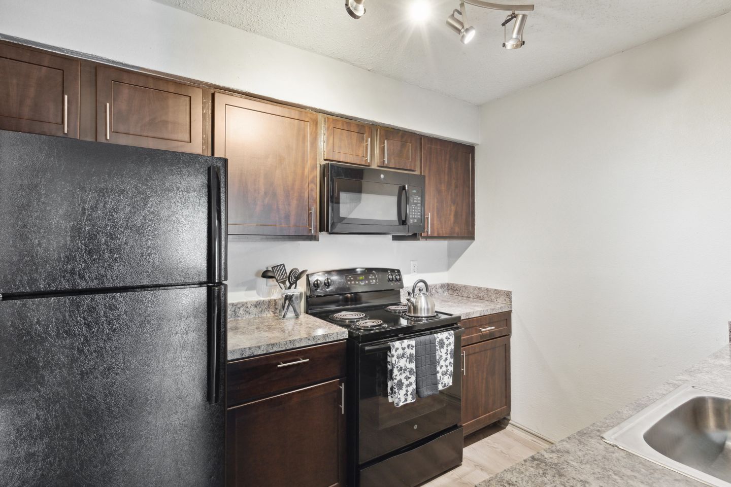 Maxwell Townhomes Image 16