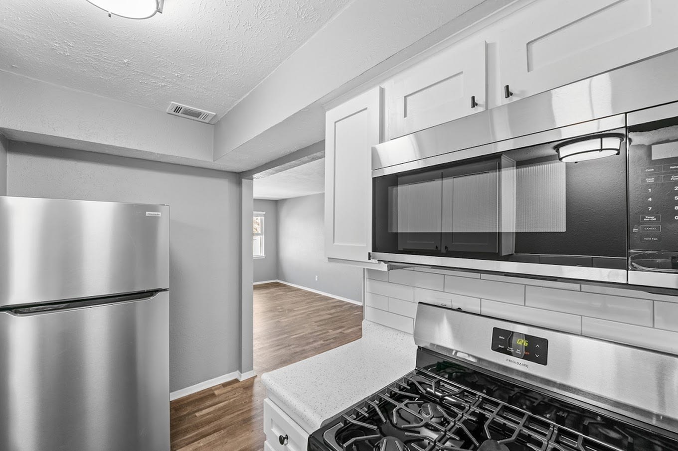 The Weston Apartments - Student Housing Image 14