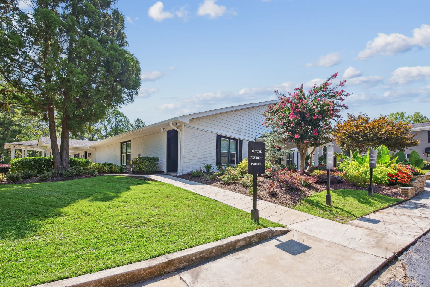 Elme Sandy Springs Image 32