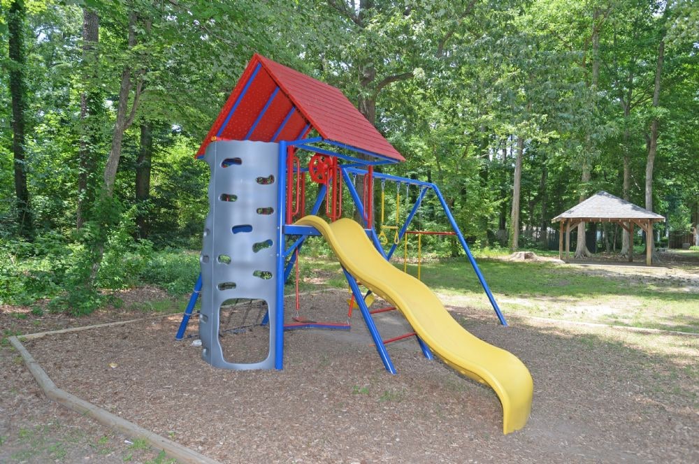 Fox Hill Village Image 7