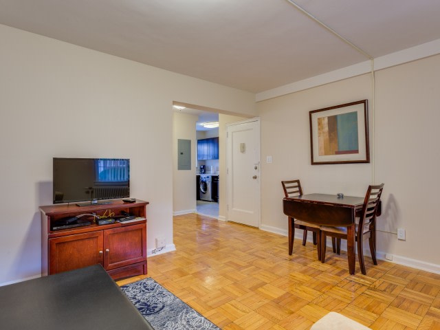 Harvard Village Image 48