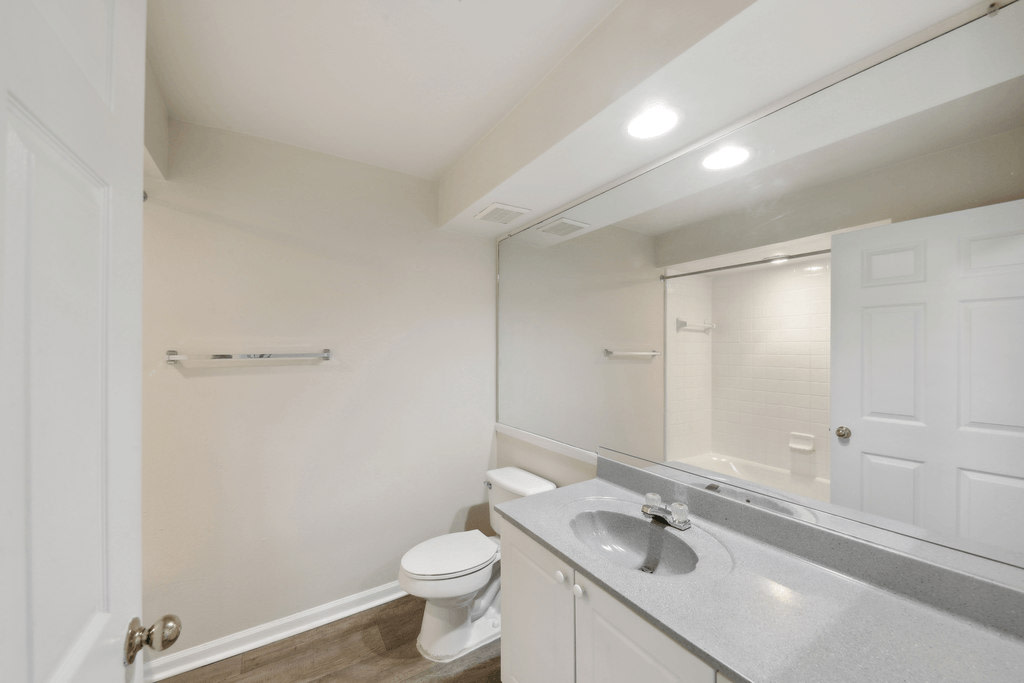 Harbor Creek Apartments Image 48