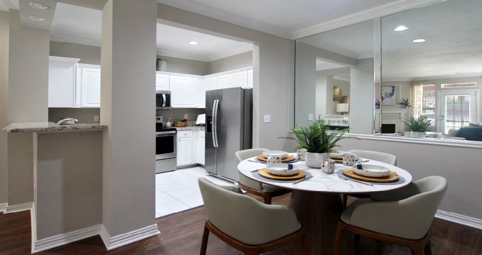 TurtleCreek Apartments Image 32