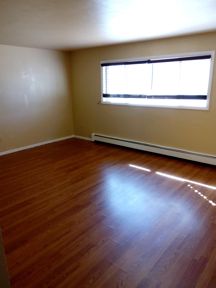 Forrest Hills Apartments Image 3