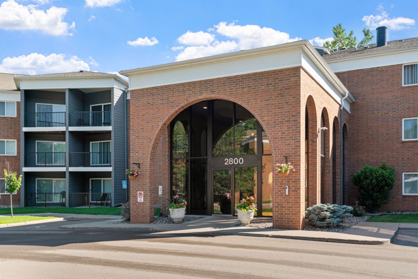 Cedars Lakeside Image 28