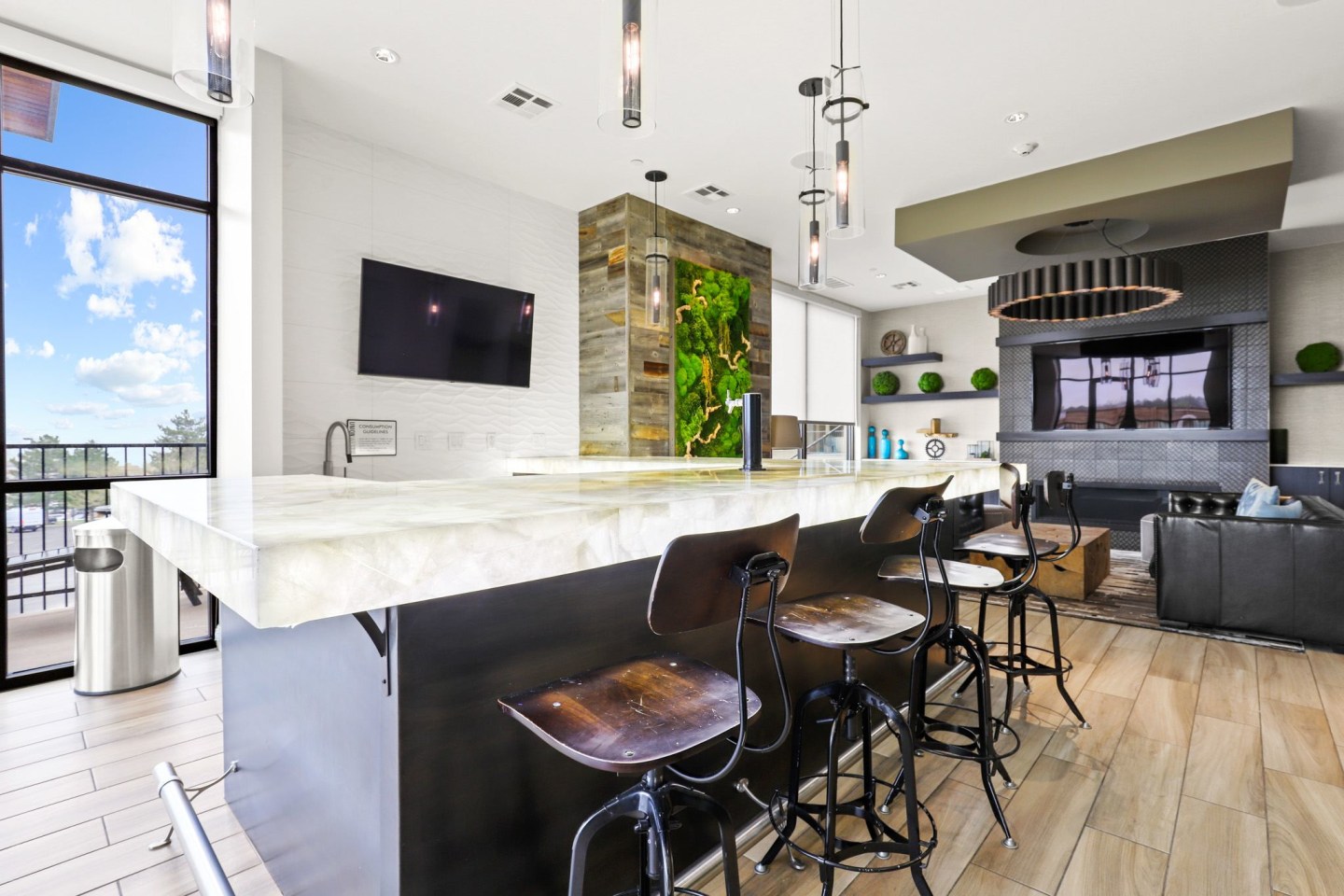 Union West Image 7