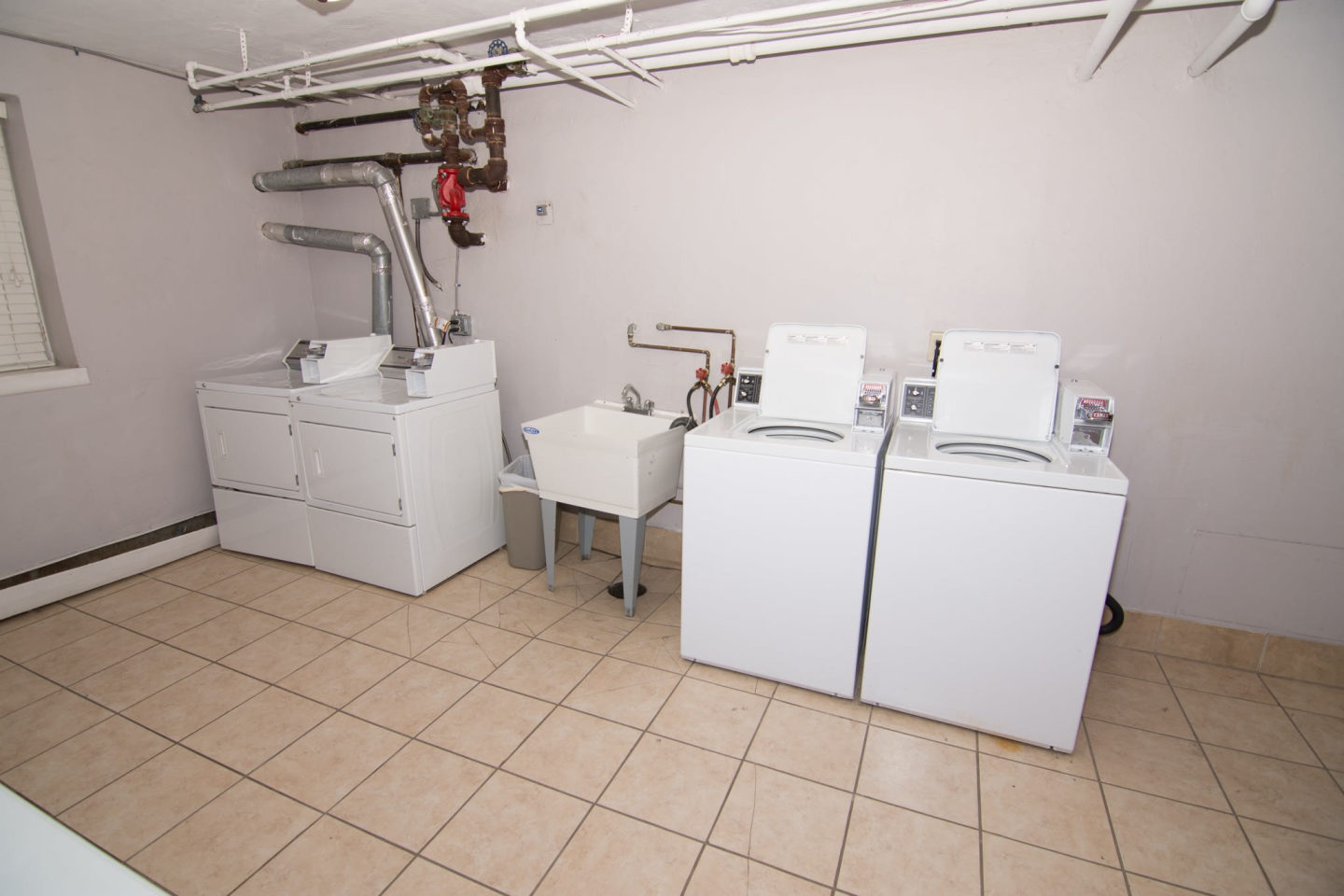 2731 Pillsbury Image 14