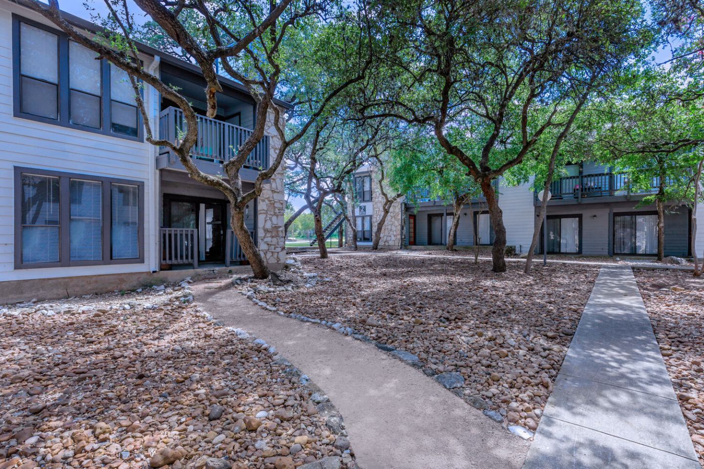Aria Image 8