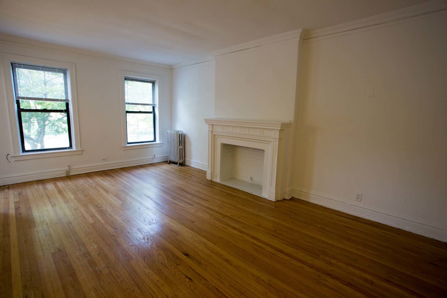 1101 E. Hyde Park Boulevard Image 9