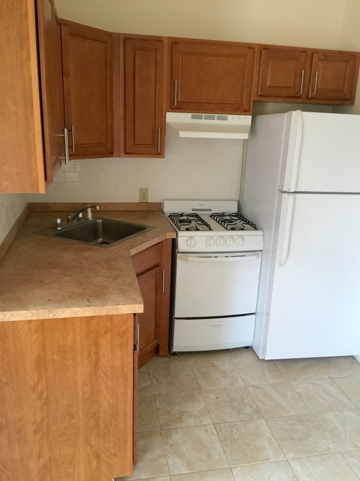 Brighton Avenue Apartments Image 6