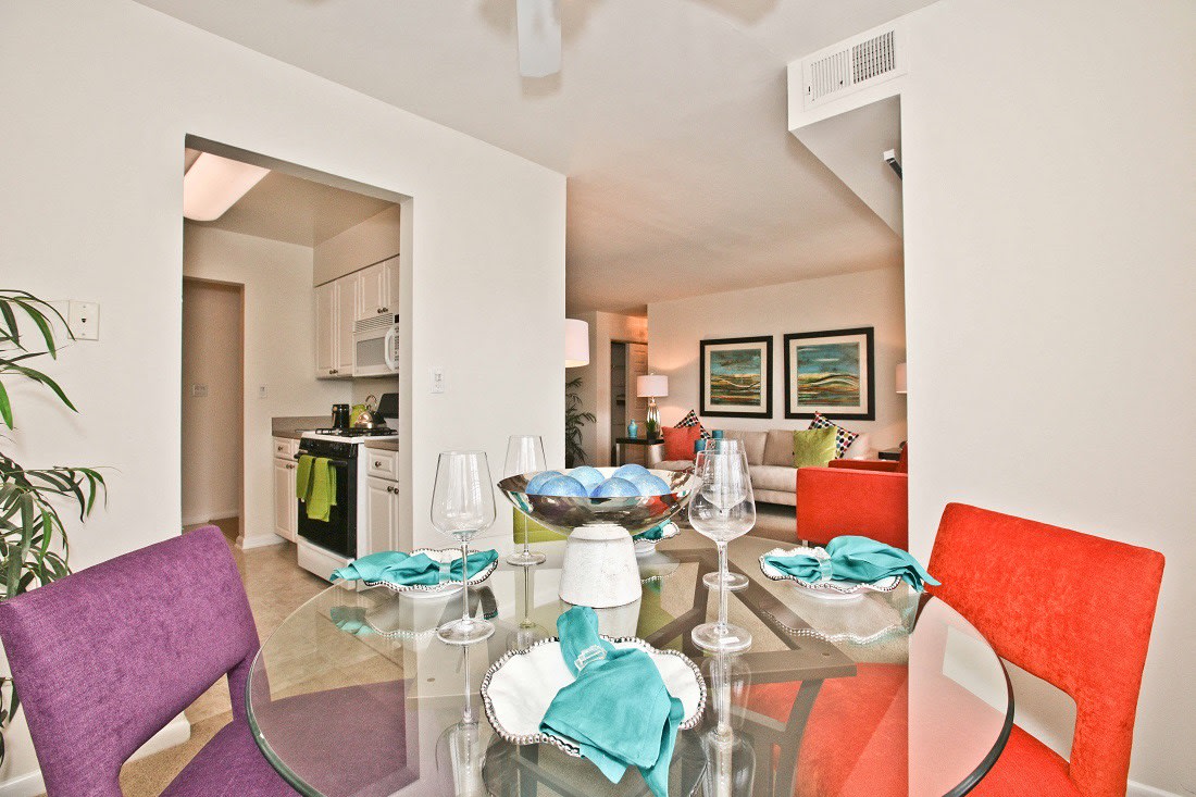 Fairfax Square Image 10