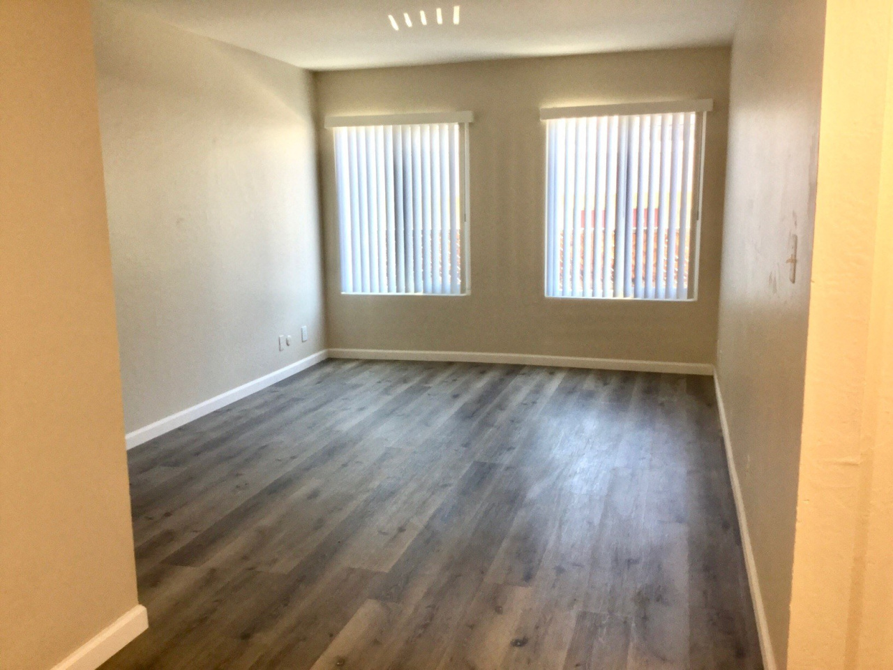 470 Apartments Image 18