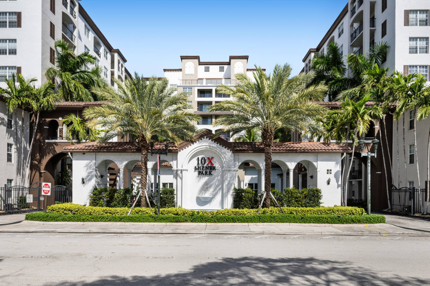 10X Mizner Park Image 36