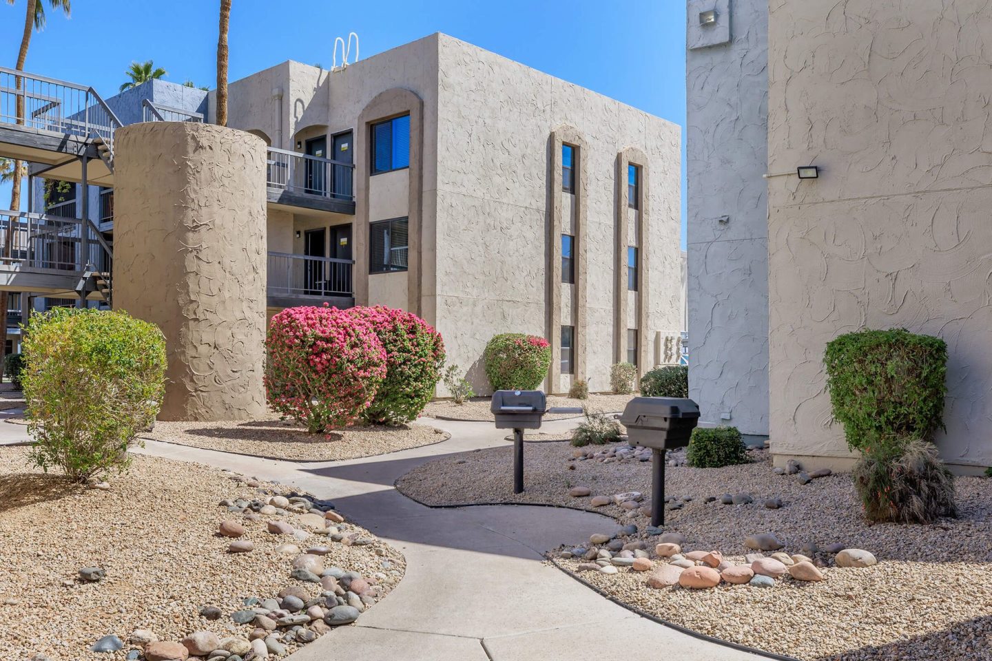 4127 Arcadia Image 21