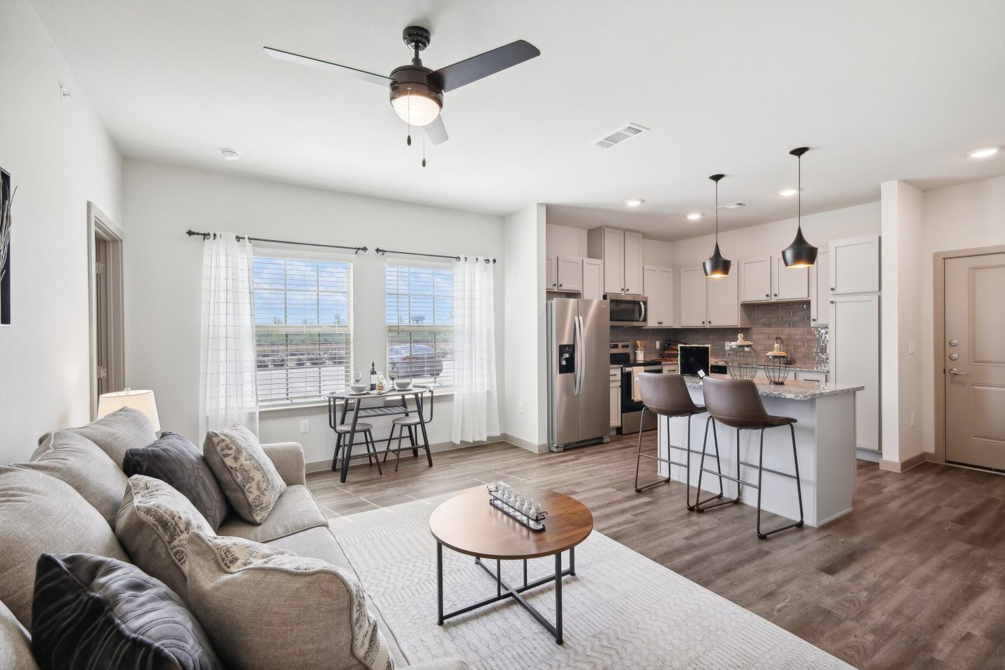 Azora Ranch Apartments Image 1