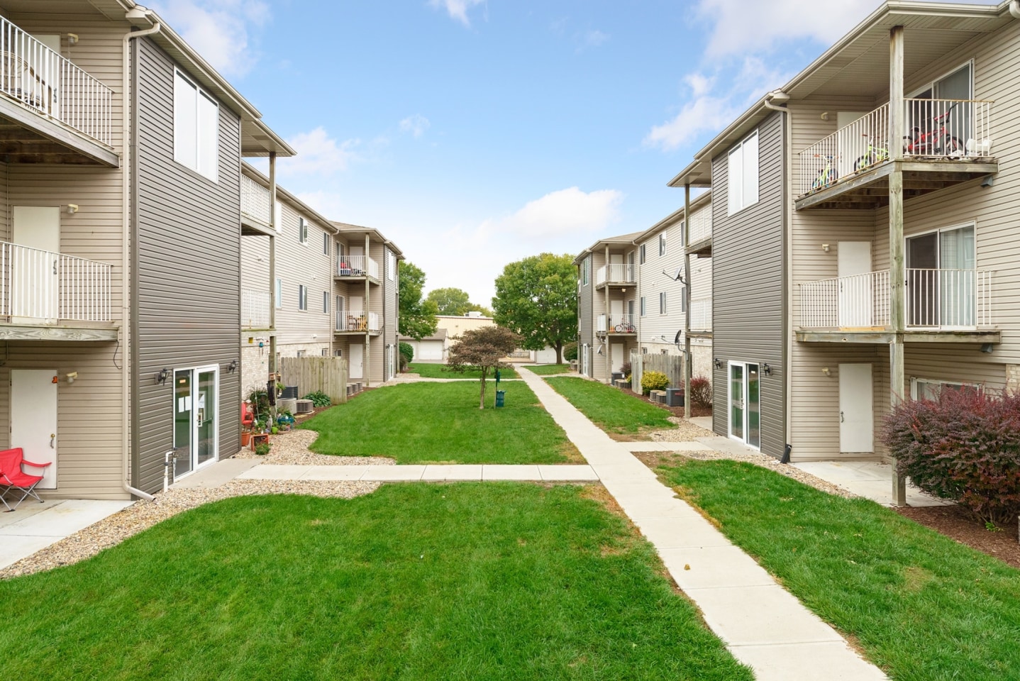 Cambridge Apartments Image 3