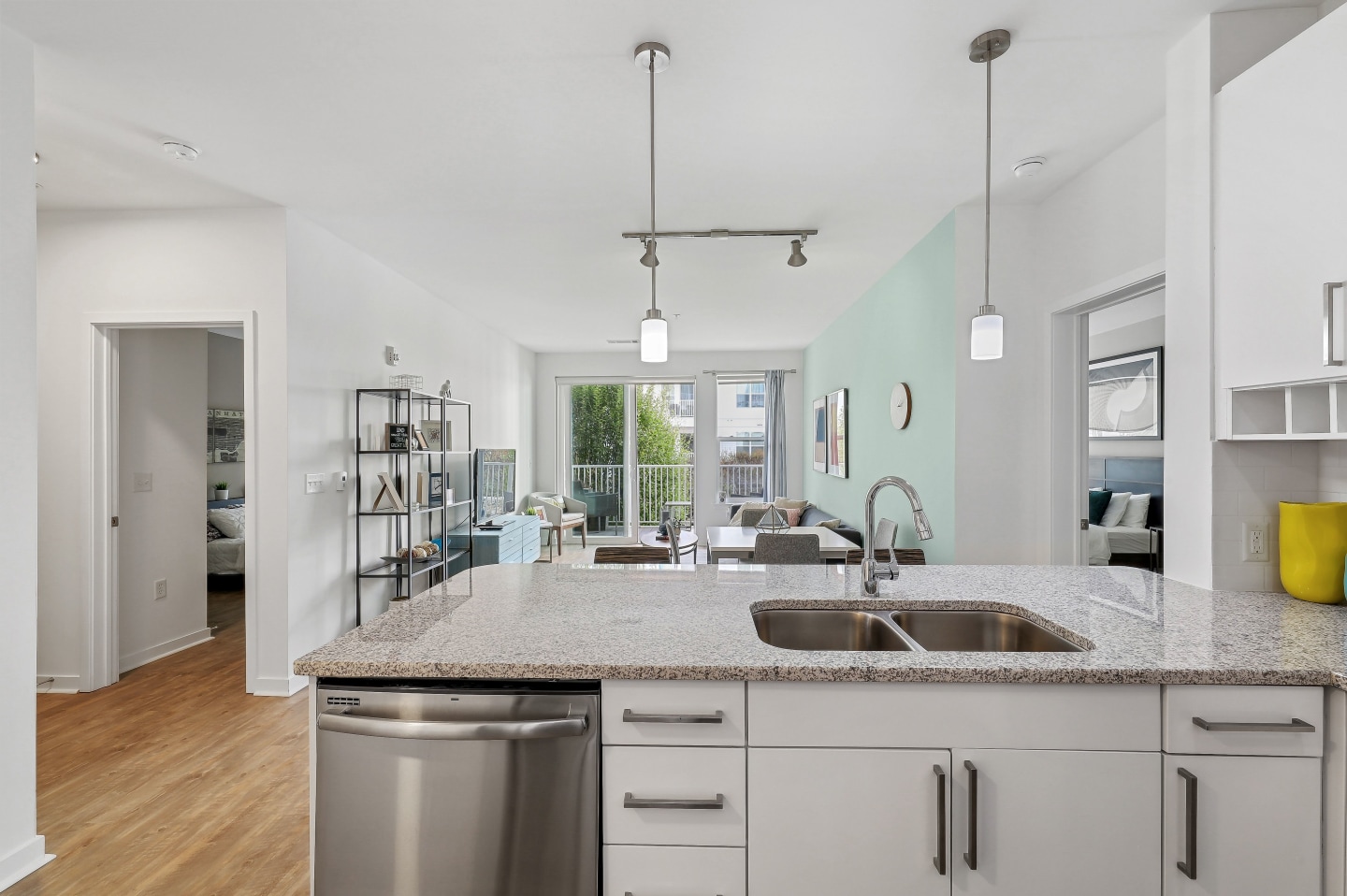 75 Tresser Image 10