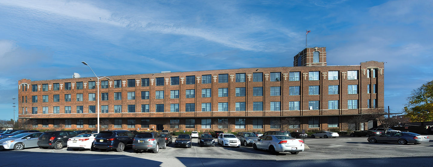 Off Broadway Apartments Image 21