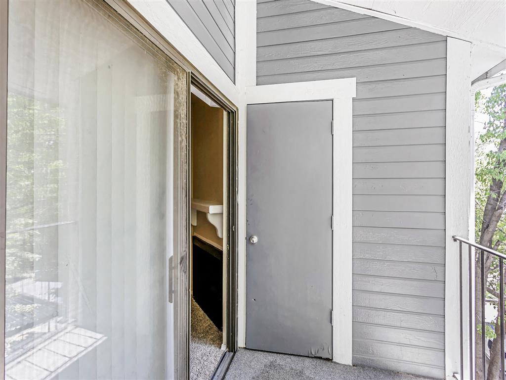 James Pointe Apartments Image 105