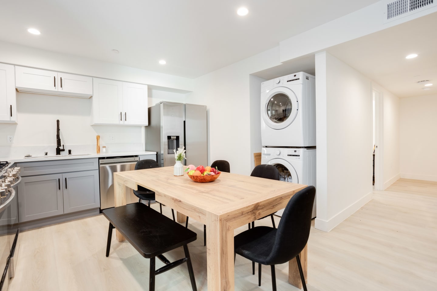 1224 W 37th Place - Co-Living Image 25