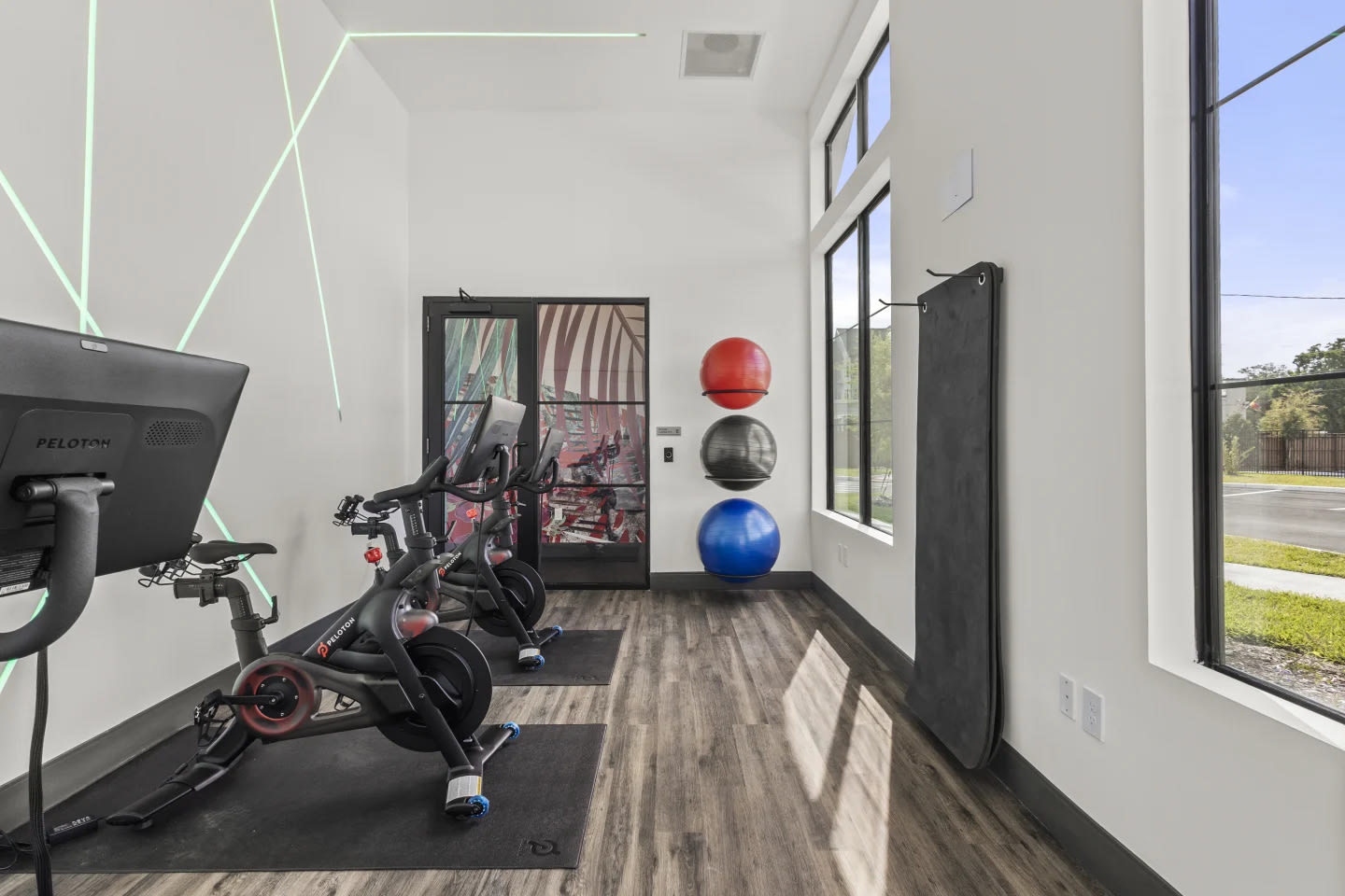 Azalea Luxury Apartments Image 42