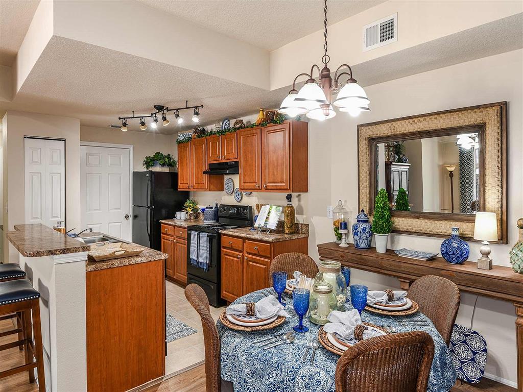 Fountain Villas Image 2
