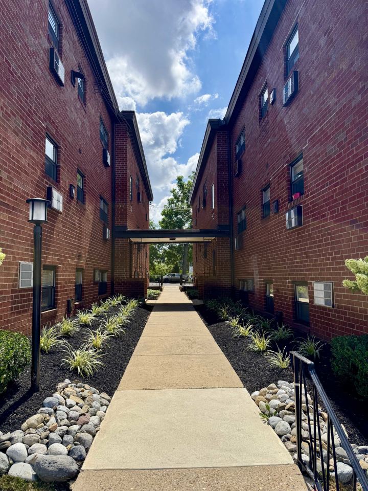 Fox Chase Gardens Image 3