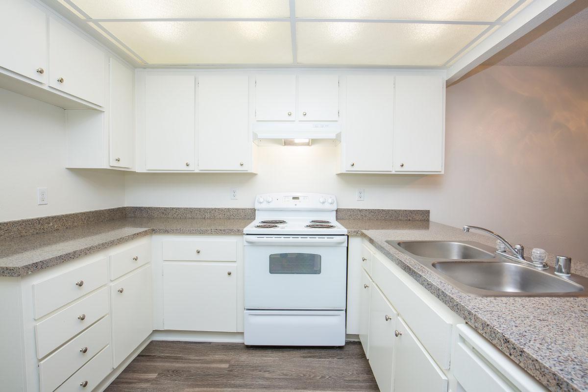 Canyon Village Apartment Homes Image 31