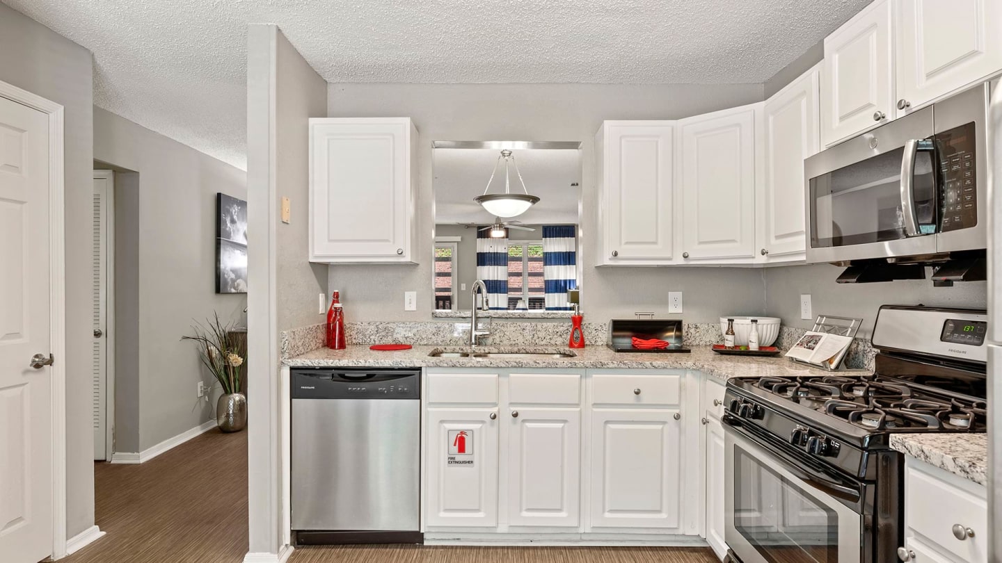 The Addison at Sandy Springs Image 2