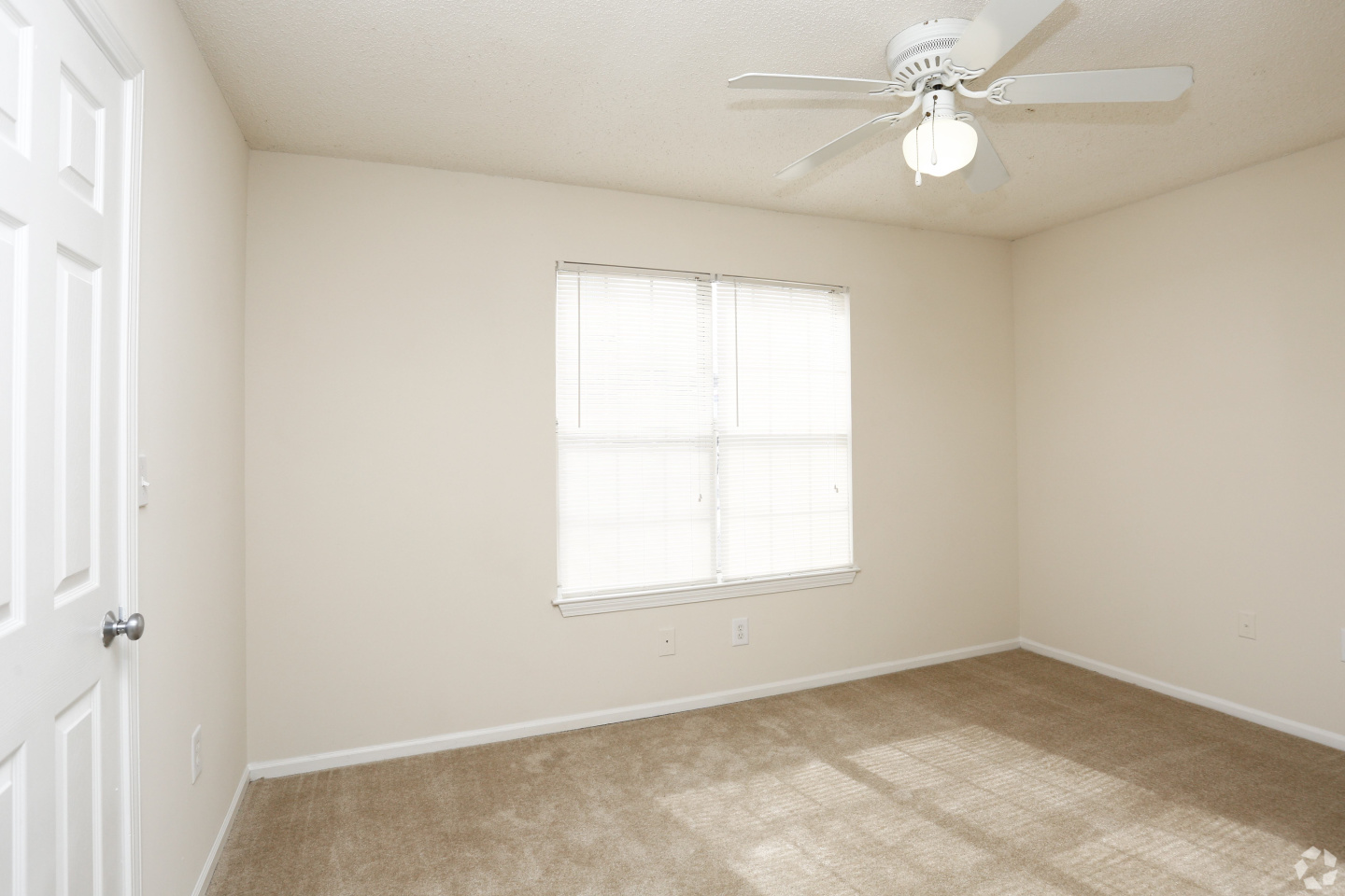 Centennial Place Image 29