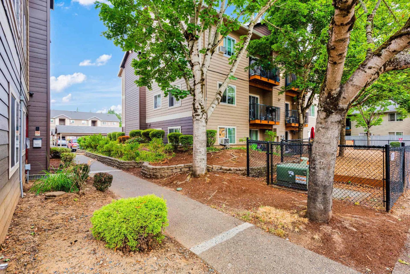 Chelsey Lane Image 43