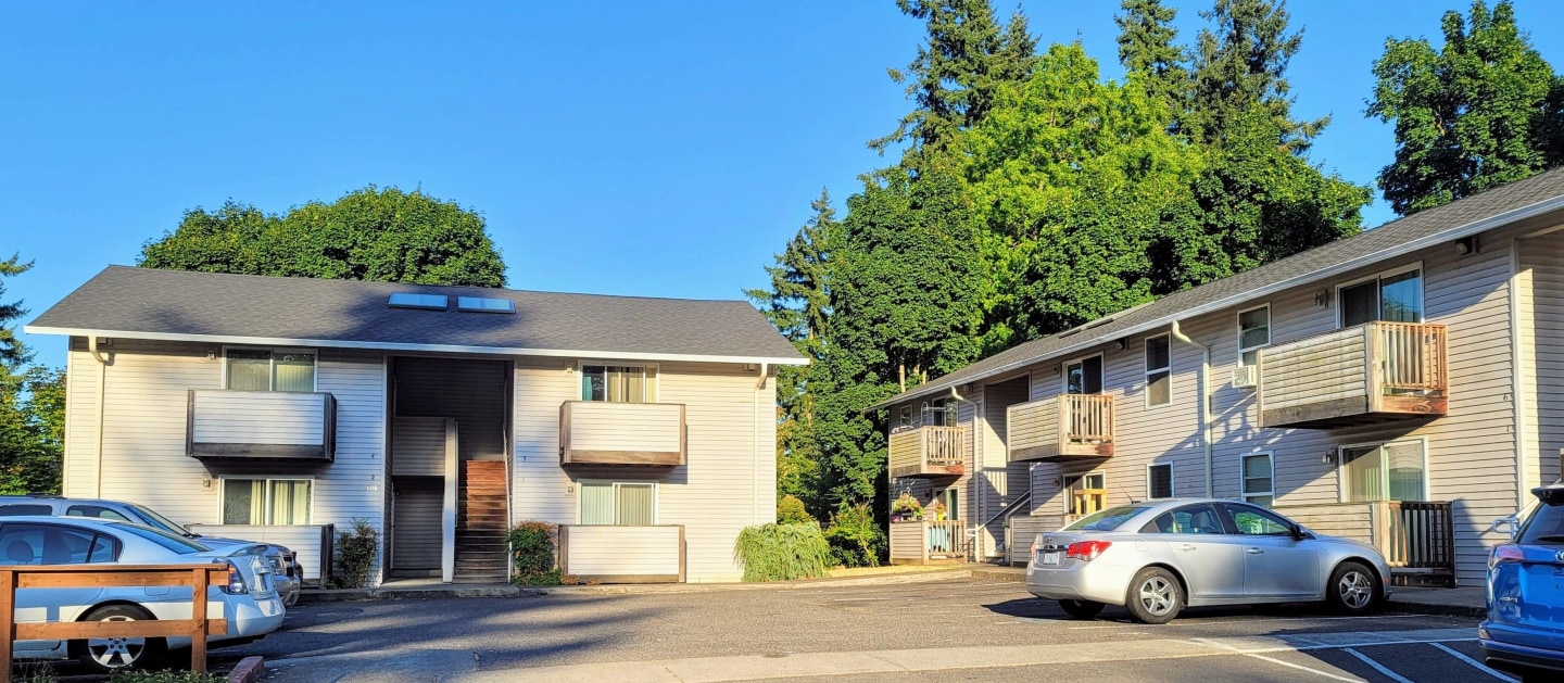 McKenzie Court Apartments Image 7