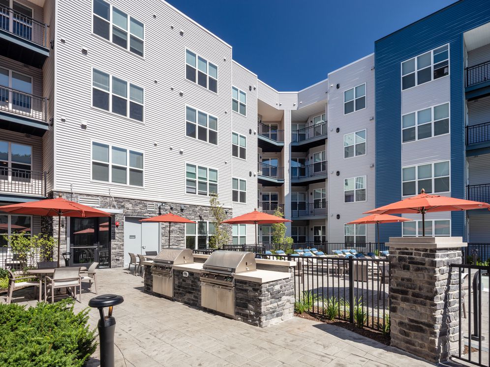 Avalon Teaneck Image 30