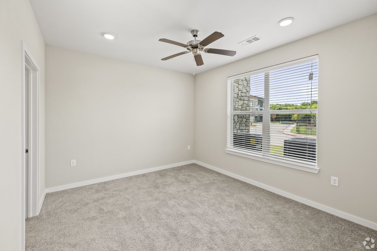 Creekside at Grand Prairie Image 18
